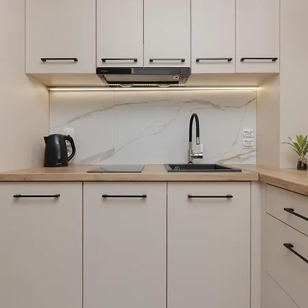 Апартаменты Aleja Jana Pawla Ii By Renters *