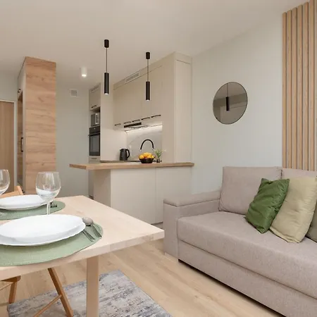 Aleja Jana Pawla Ii By Renters *